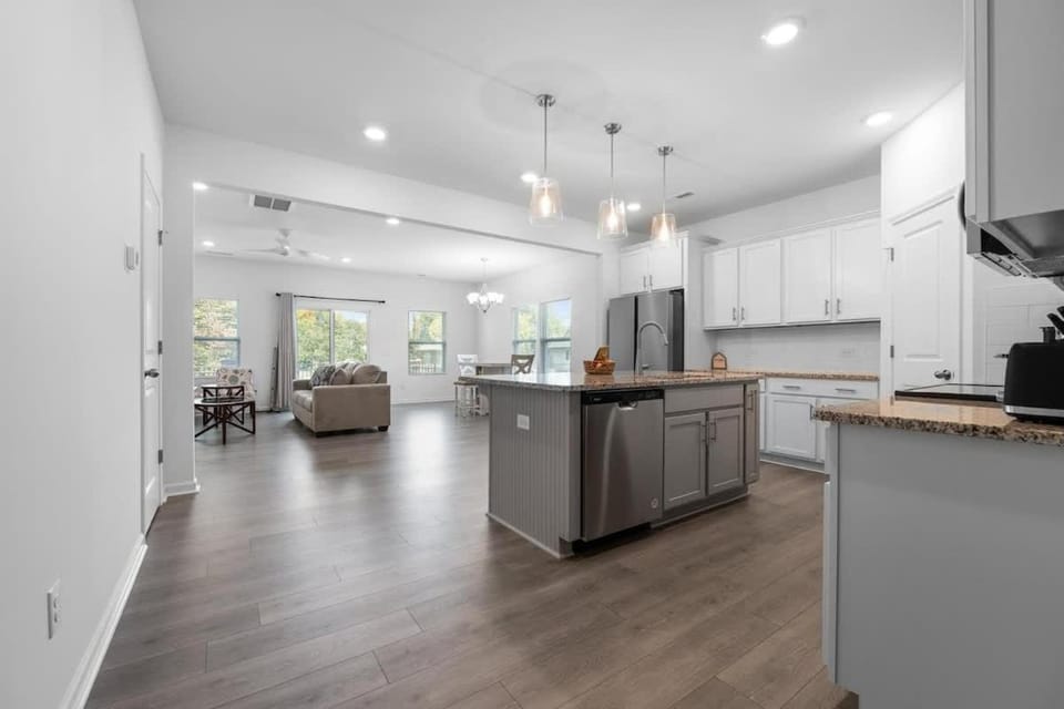 Brand New Townhome 2024 Great Deal House in Greensboro
