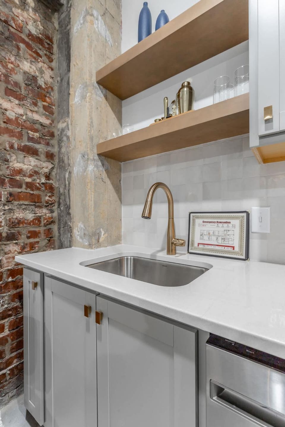 Kitchen or kitchenette