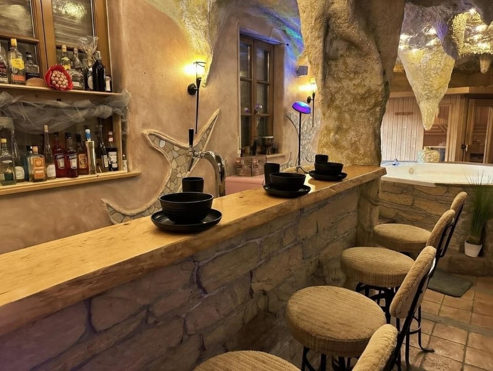 Wellness Höhlen Suite & Spa Apartment in Bavaria