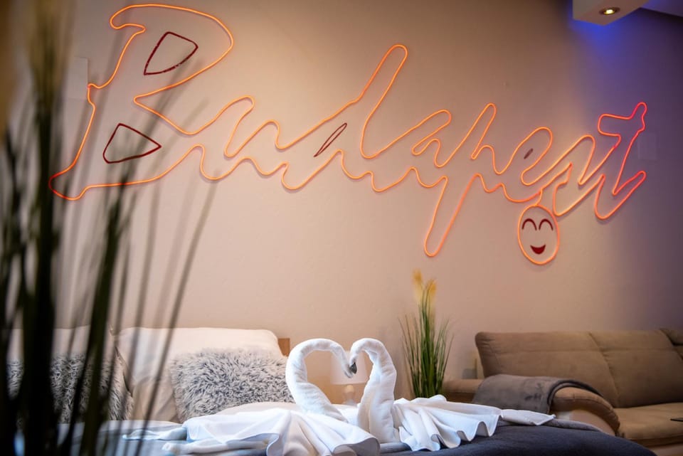 Jewish quarter 3 Rooms Bar counter Free Parking Apartment in Budapest