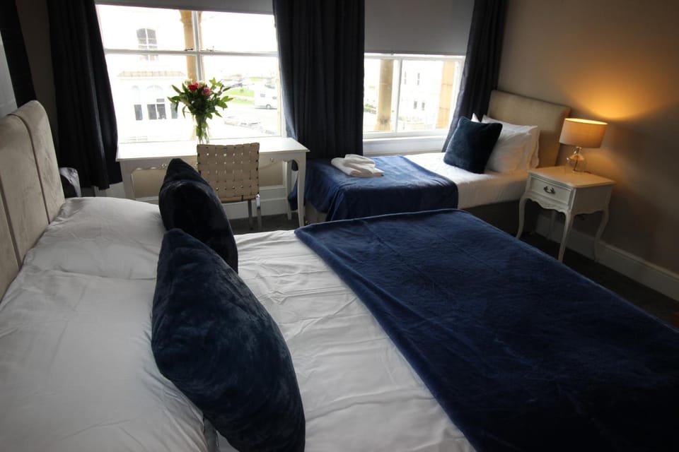 Cornerhouse Apartments 2 Sleeps 8 Apartment in Llandudno
