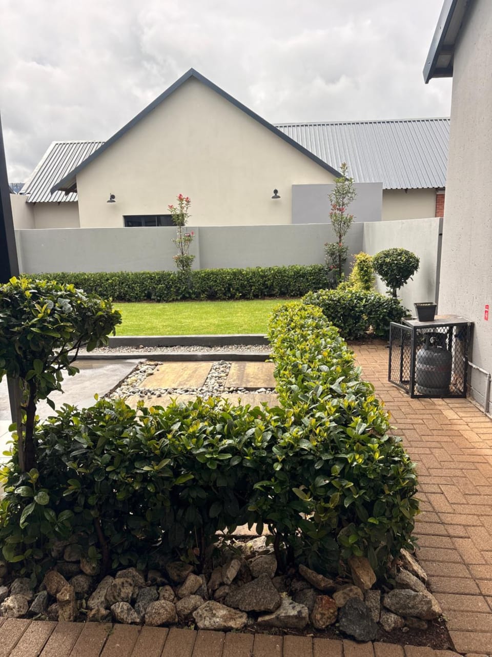 Garden, Garden view