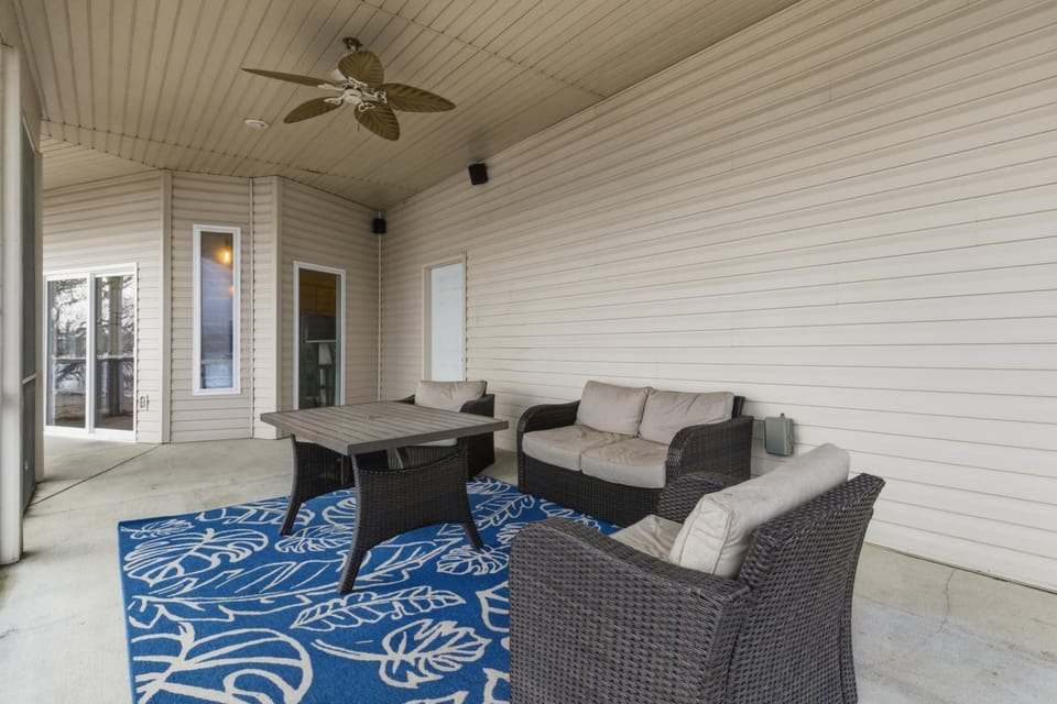 Balcony/Terrace, Seating area