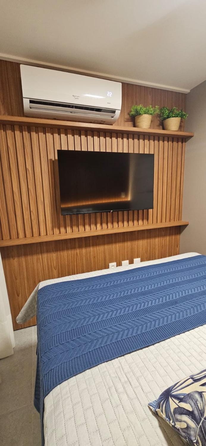 Communal lounge/ TV room, air conditioner
