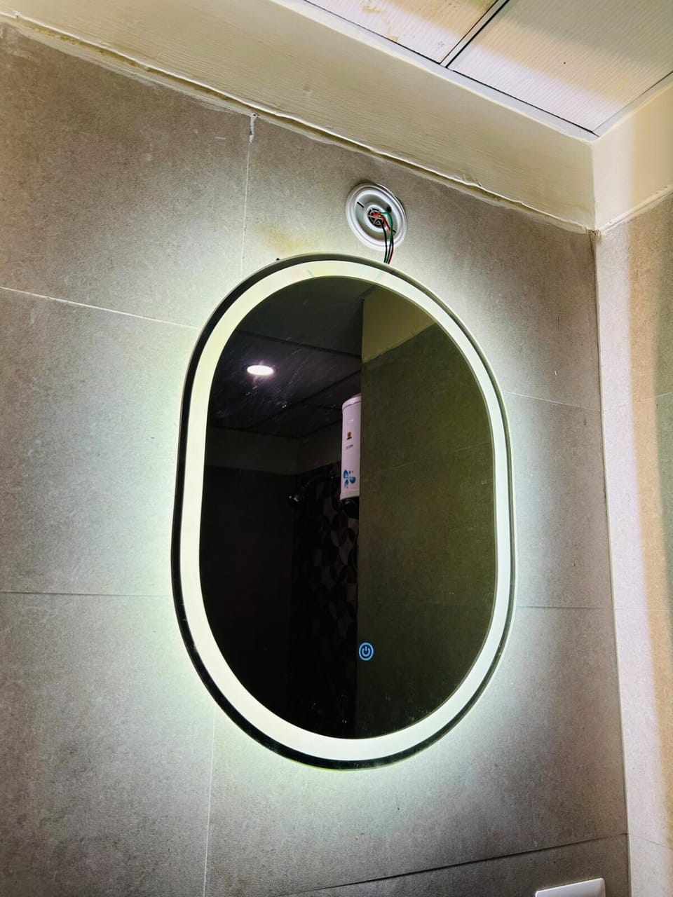 Blue Bliss sukoon Near gaur city mall Apartment in Noida