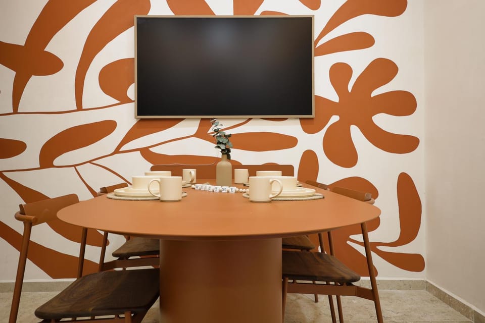 TV and multimedia, Living room, Dining area