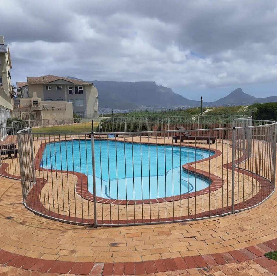 Beach, Mountain view, Pool view, Swimming pool