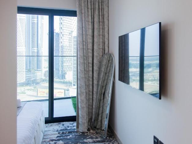 Binghatti canal 2 bedroom burj khaifa view with private jacuzzi Kings Apartment in Dubai