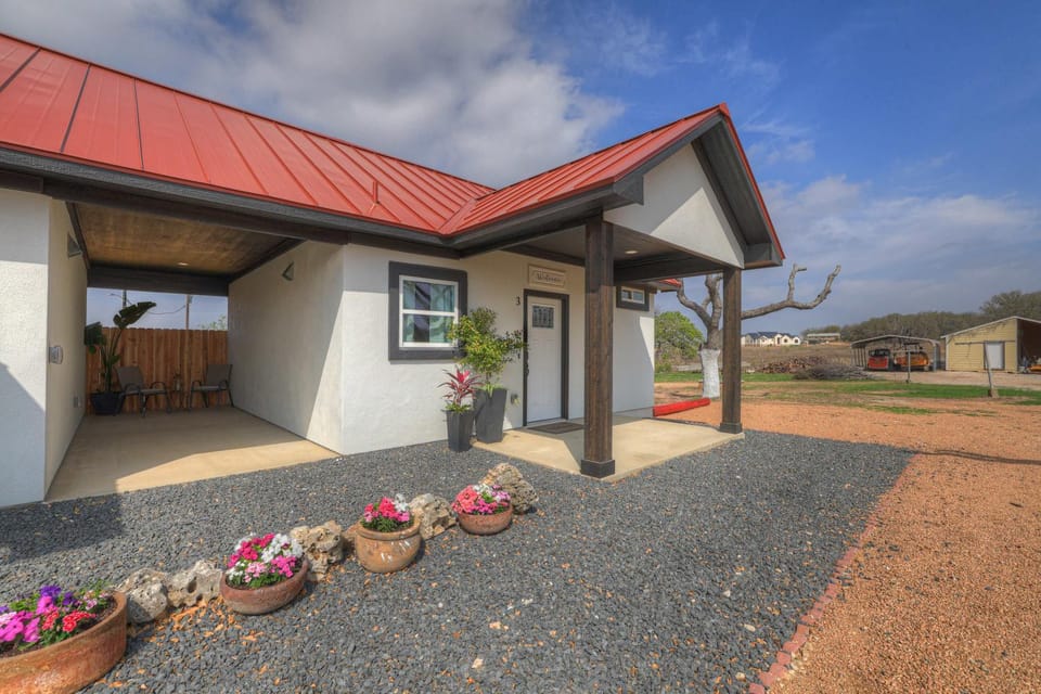 Property building, Day, Garden view