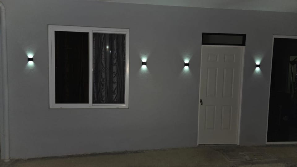 Facade/entrance, Night