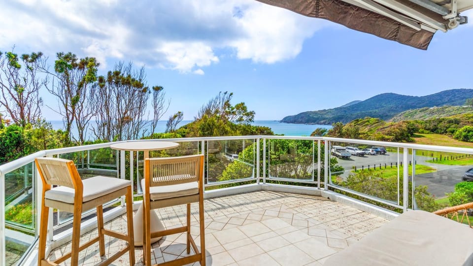 Balcony/Terrace, Mountain view, Sea view