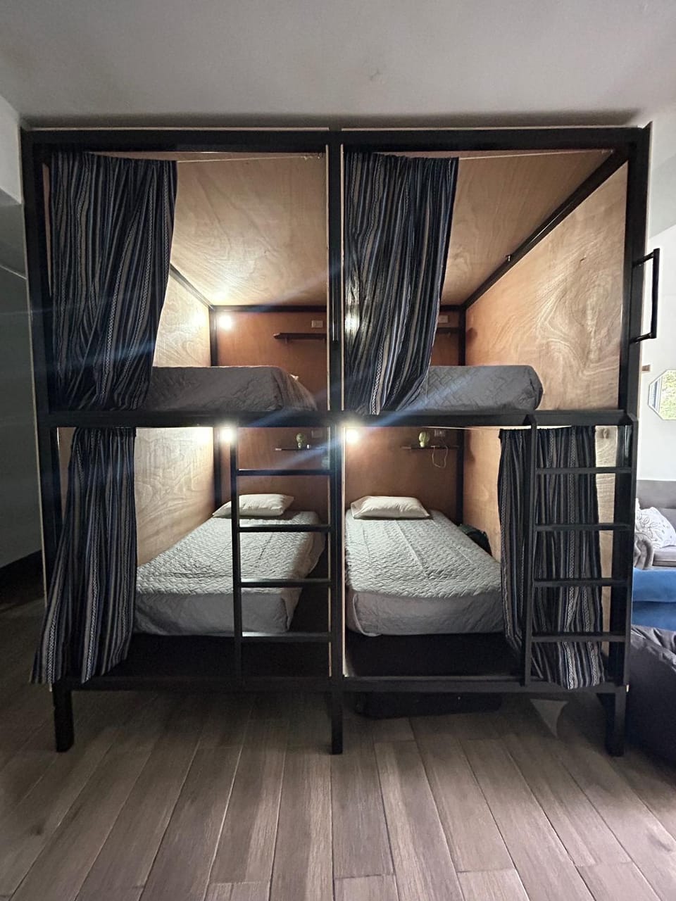 bunk bed