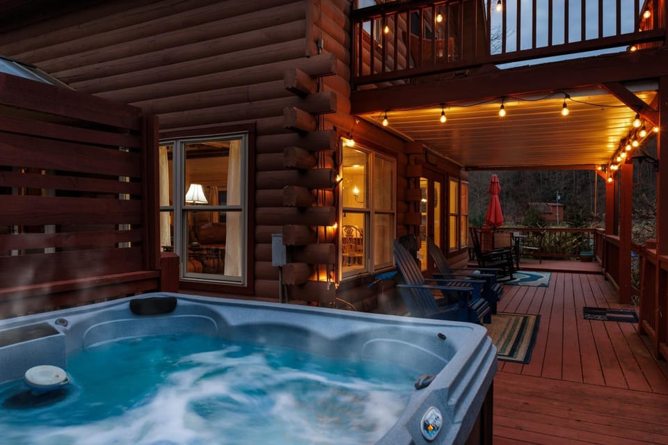 Patio, Hot Tub