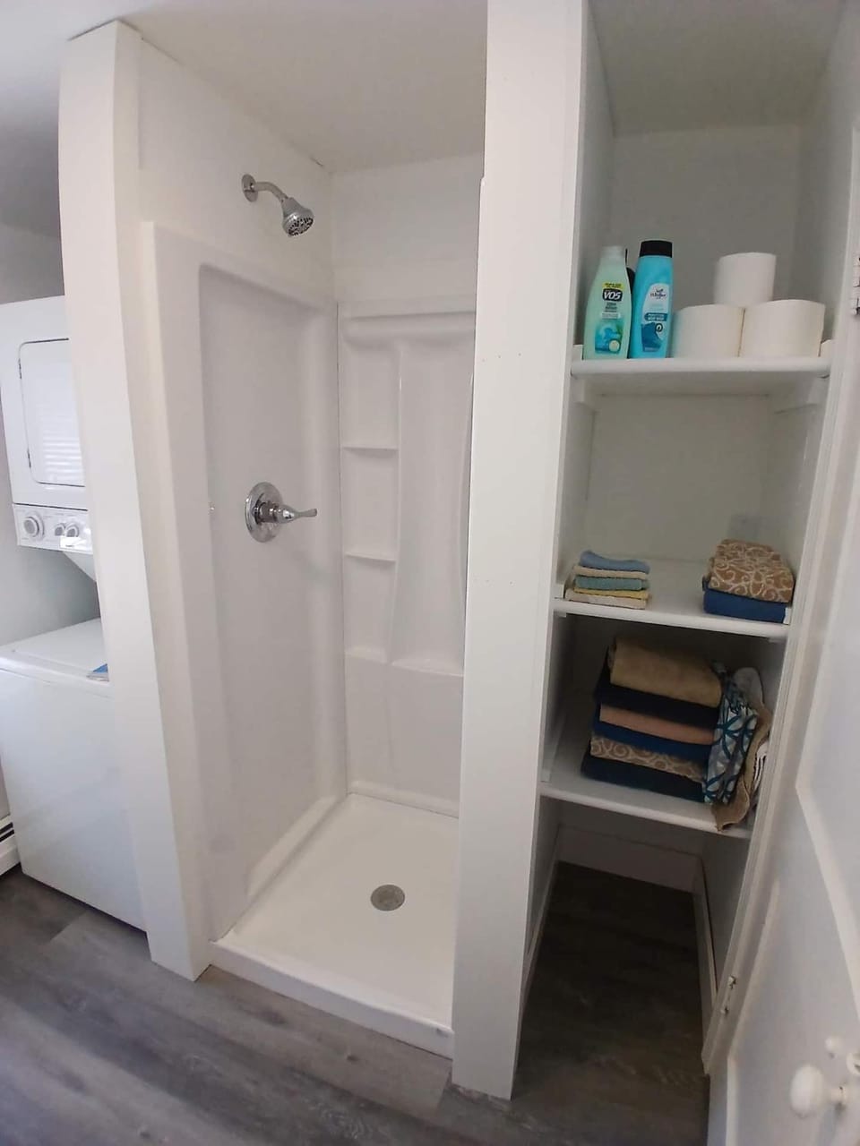 2 BD 7 min to beach Pets Ok 2 FREE parking Apartment in Old Orchard Beach