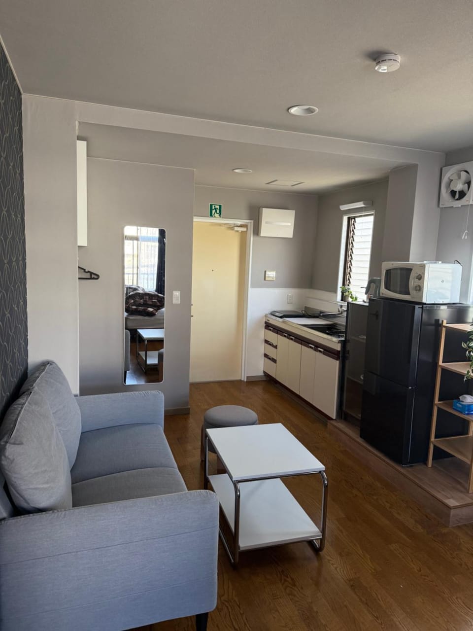 Kitchen or kitchenette, Living room, Seating area