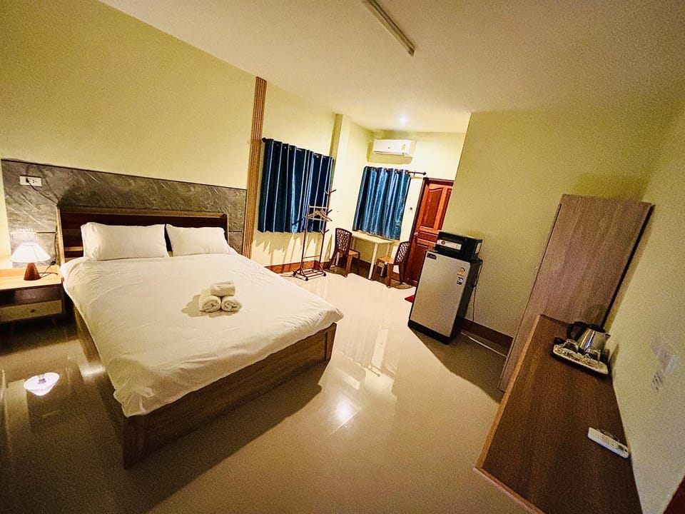 ท่าเรือห้องพัก Tha Ruea hongpak Hostel in Phuket