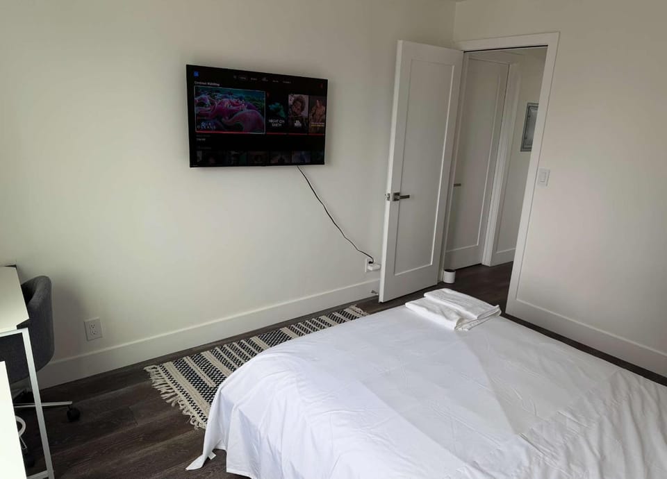 Private Room in Modern Homestay with Fast Wifi House in San Francisco