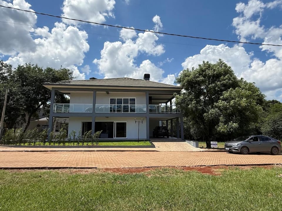 Conforto e lazer no paraíso, disponível para Expodireto House in State of Santa Catarina