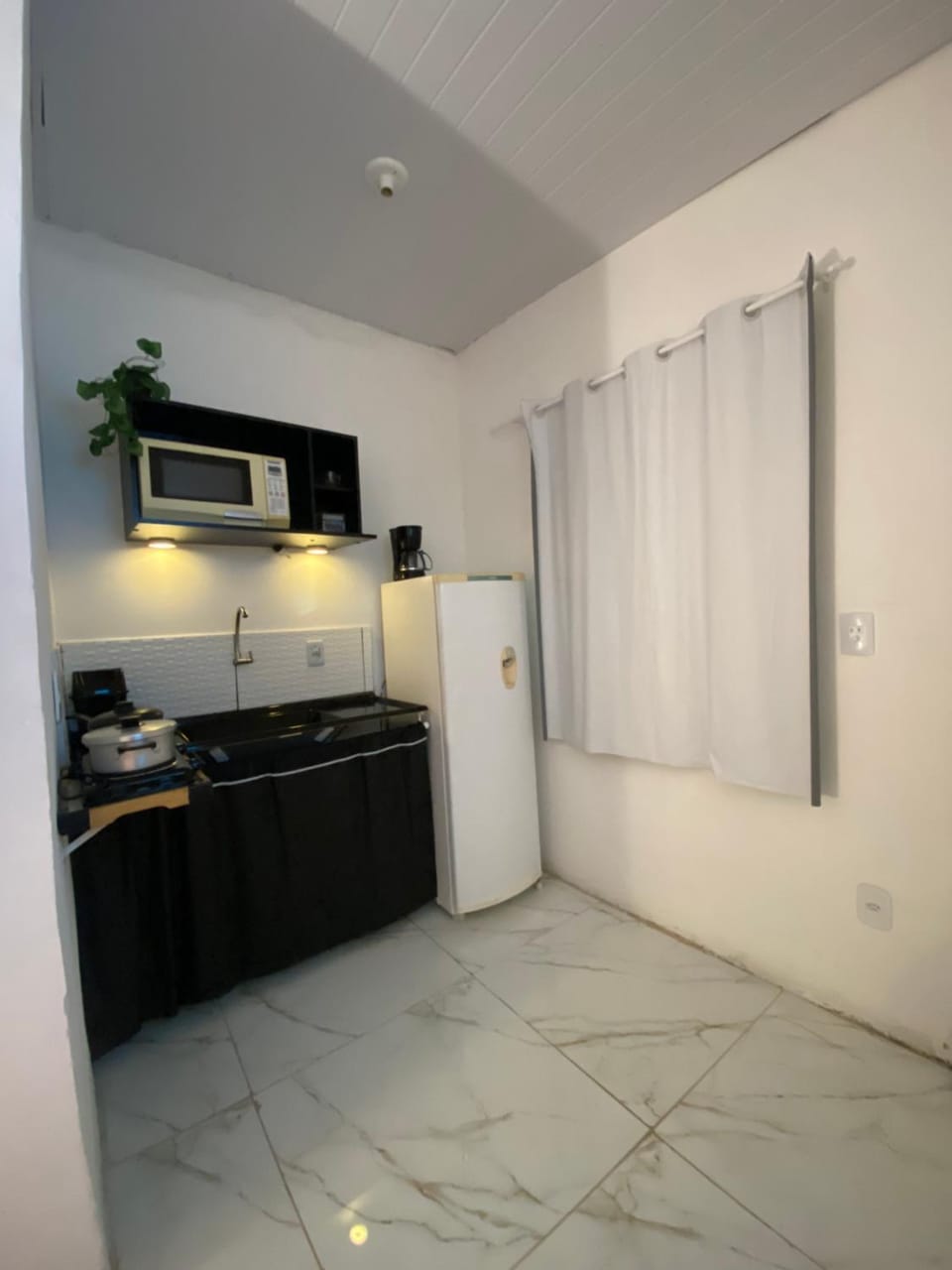Suite inteira para 3 pessoas a 600 metros da praia Apartment in Cabo Frio