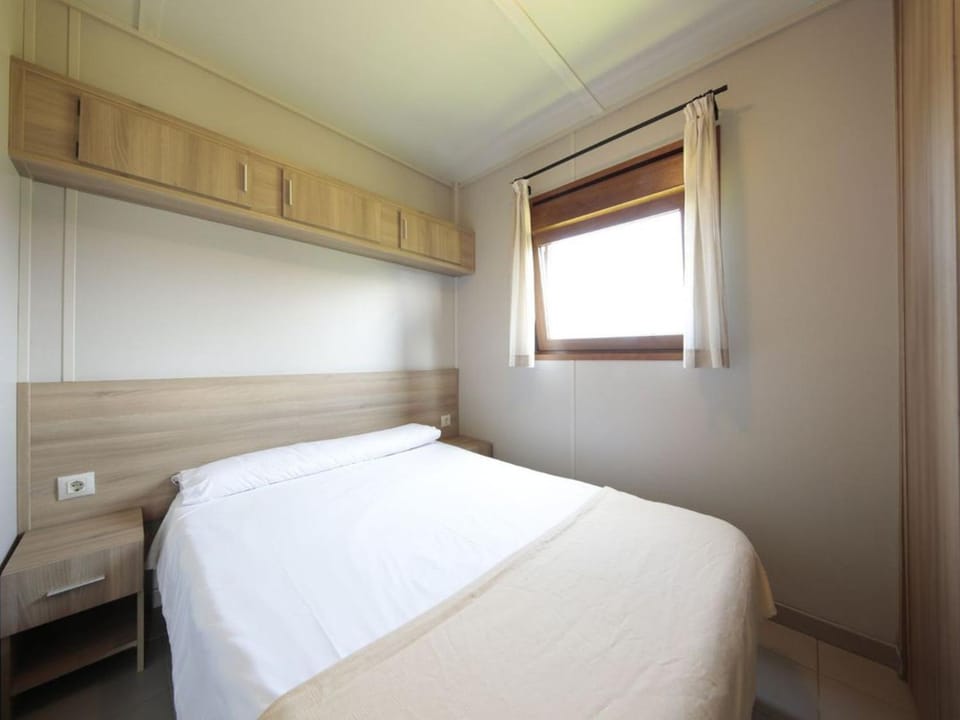 Bungalow Pour 4, Terrasse - Zumaia, Espagne - API-1-52-1800 Campground/ 
RV Resort in Zumaia