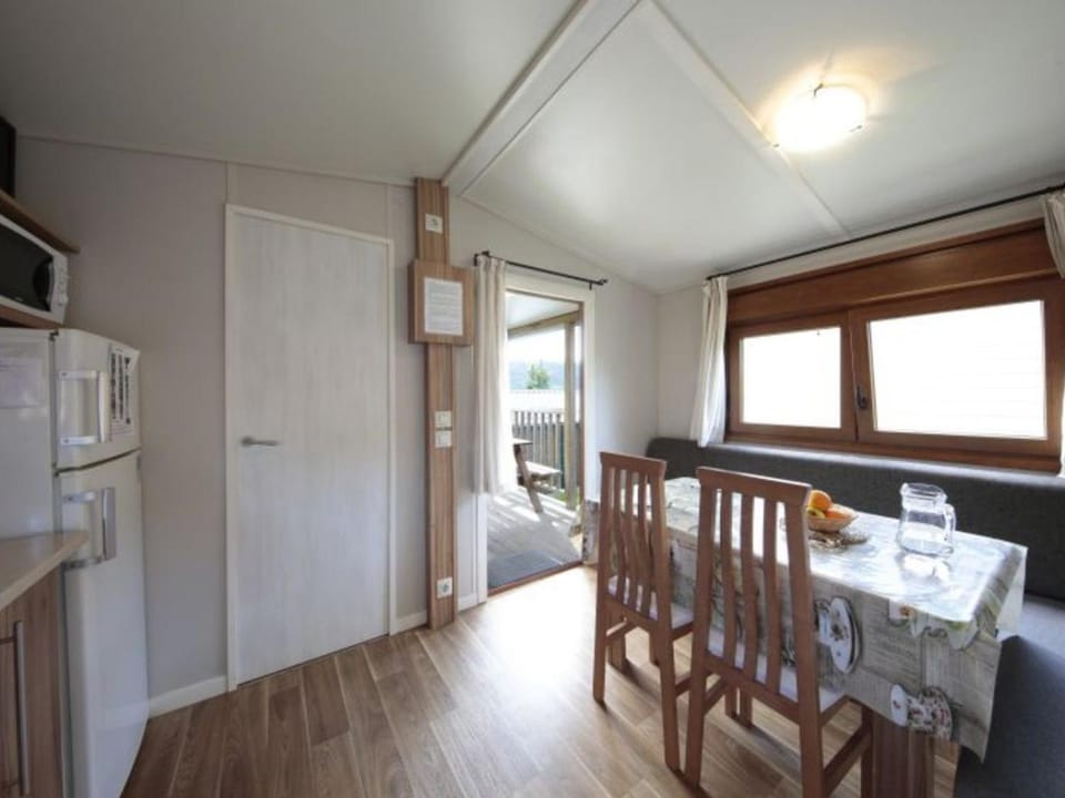 Charmant Bungalow 4 pers avec Terrasse en Espagne Campground/ 
RV Resort in Zumaia