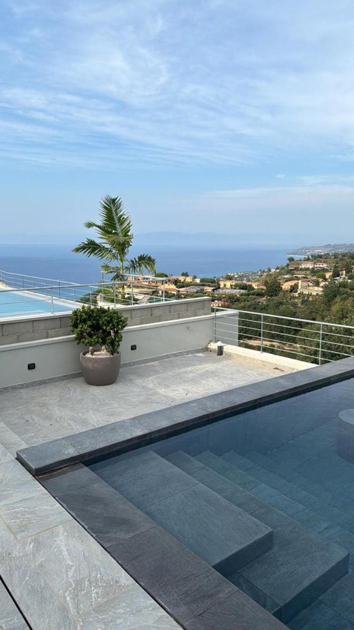 Day, Sea view