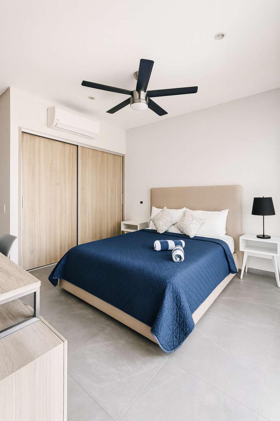 Two-Bedroom Apartment near 5th Ave and Gym House in Playa del Carmen