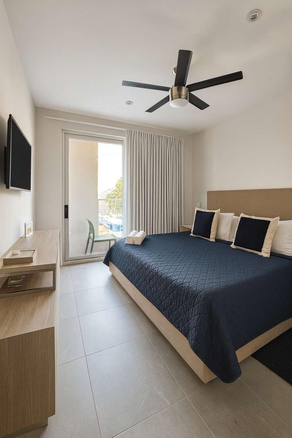 Two-Bedroom Apartment near 5th Ave and Gym House in Playa del Carmen