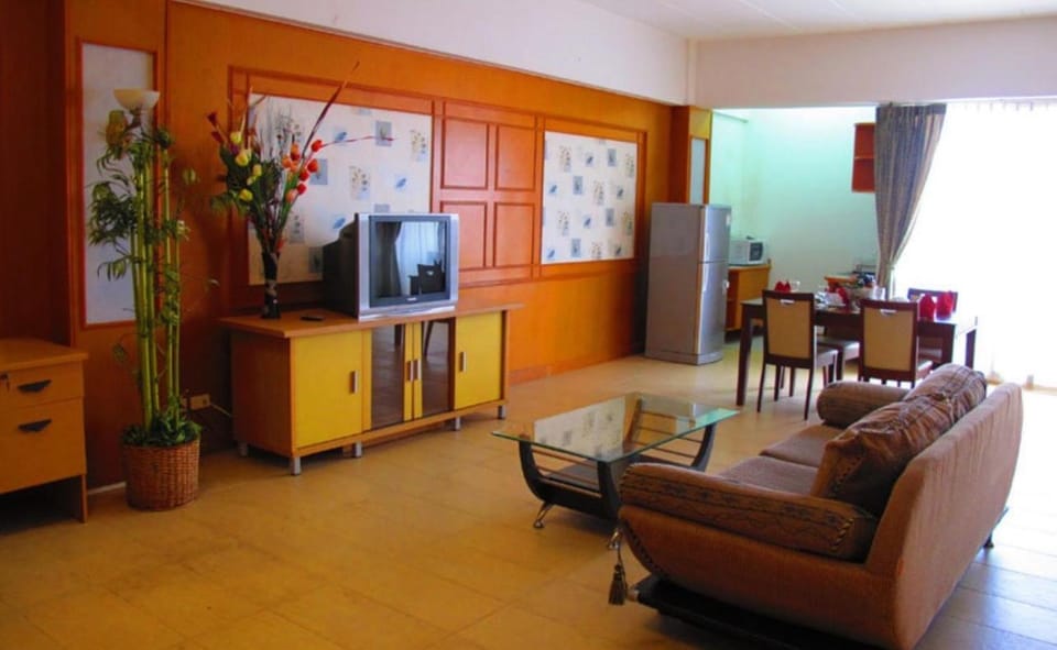 Grand Drago Service Apartment Apartment hotel in Bangkok