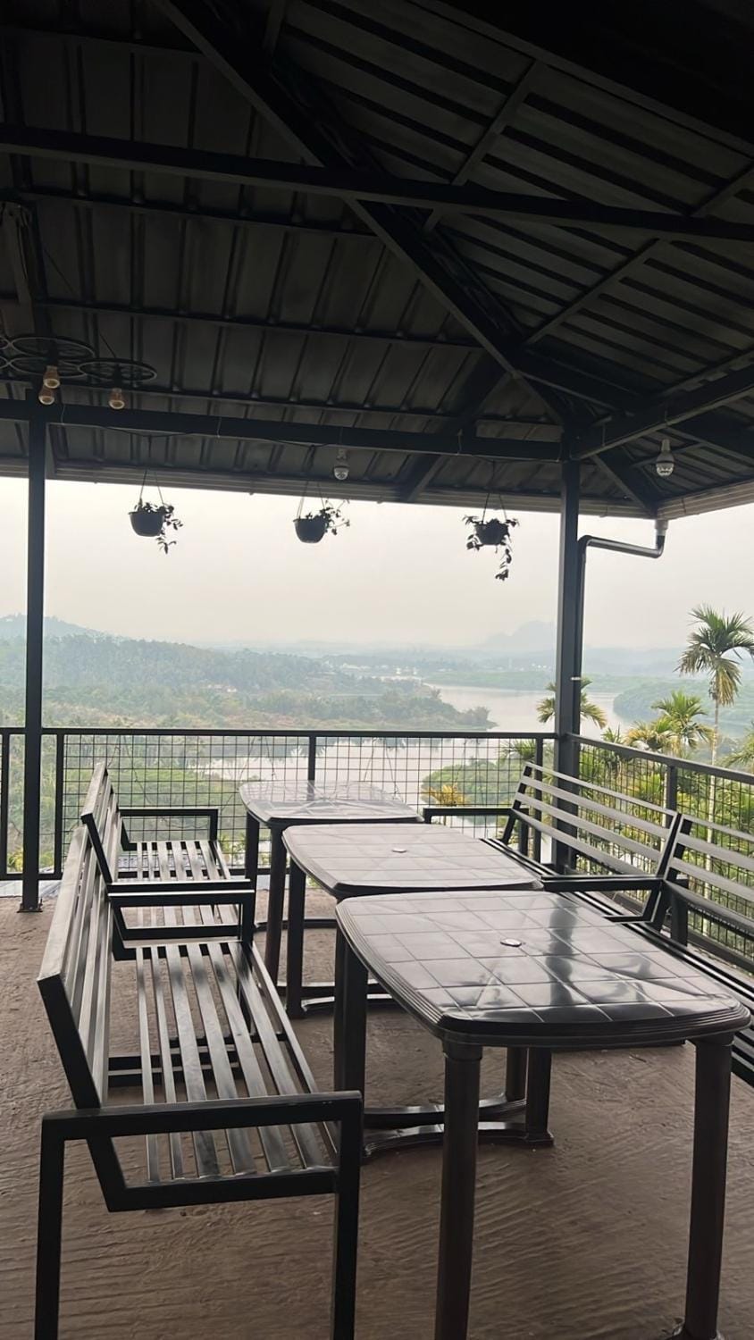 Valensa lake view Vacation rental in Kerala