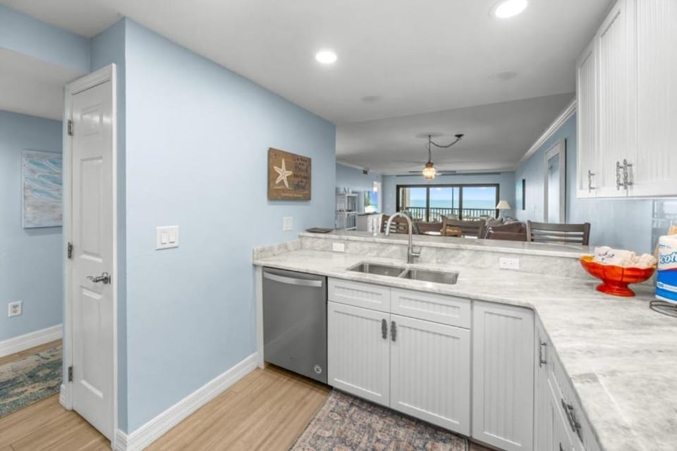 Sunset Captiva Bayside Unit 103 condo Apartment in Sanibel Island