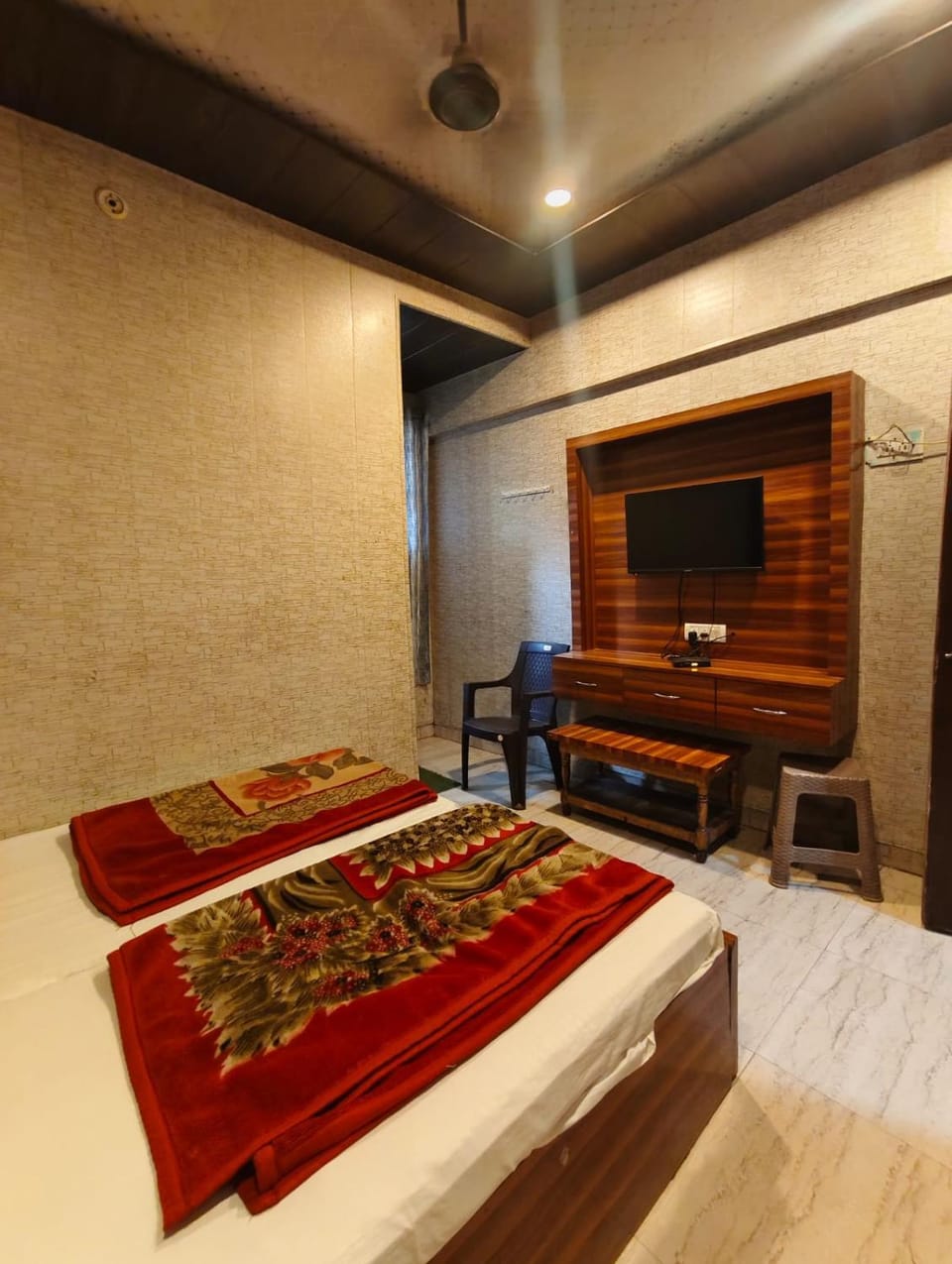 Hotel Satyam Hotel in Varanasi