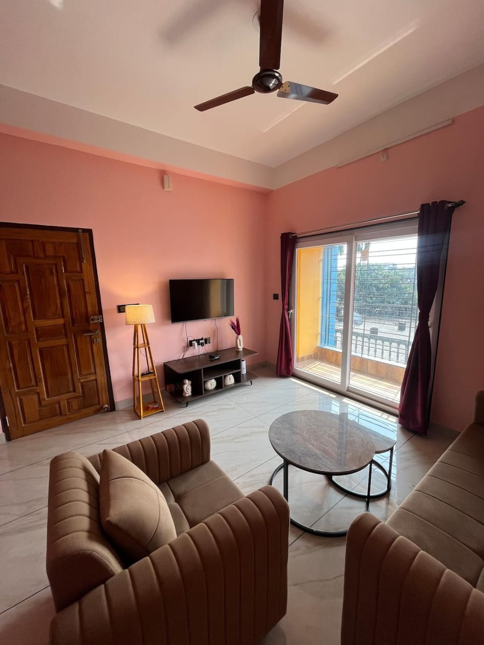 Cosy Minimal Retreat 2Bhk-2AC Apartment in West Bengal