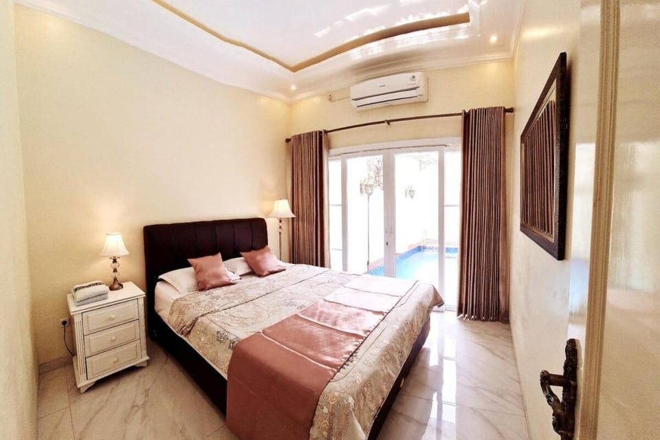 Villa Bella with Private Pool Yogyakarta Villa in Special Region of Yogyakarta