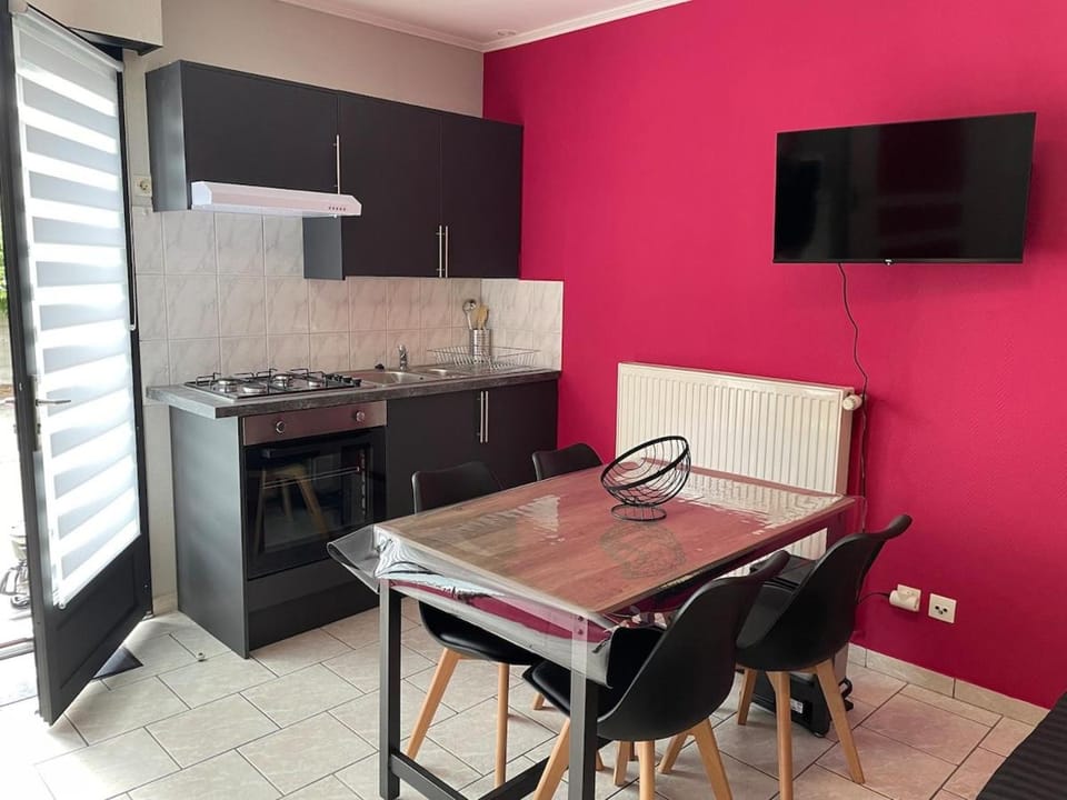 PMR Studio accès facilité Apartment in Hauts-de-France