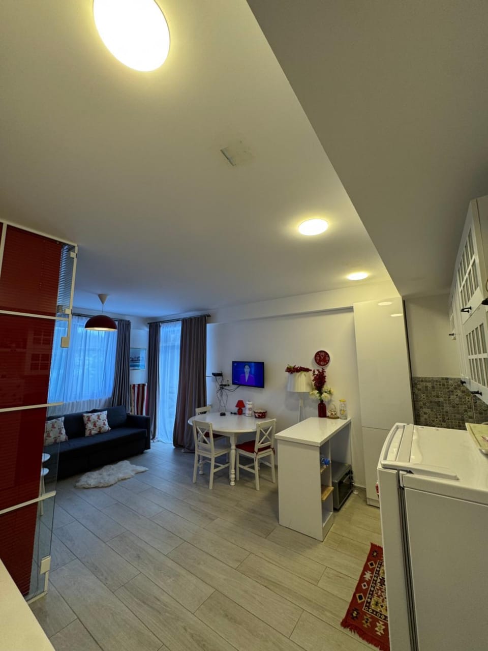 The Peak Suite, Modern Bakuriani Retreat Apartment in Georgia