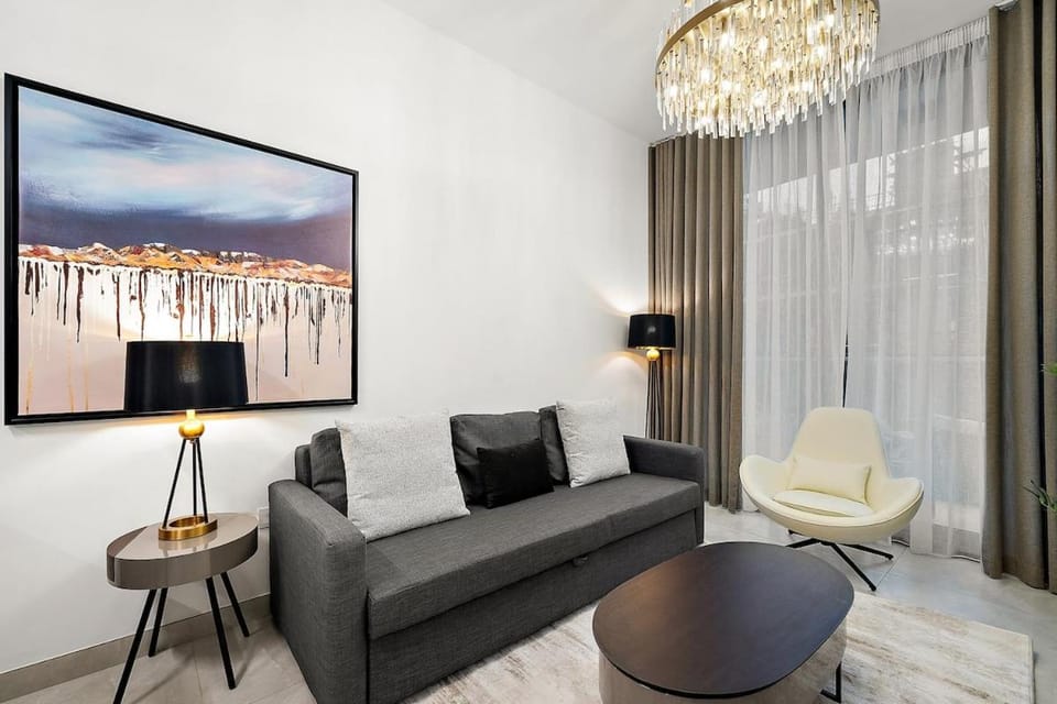 FIRST CLASS 1BR Luxury Comfort Prime Location Apartment in Dubai