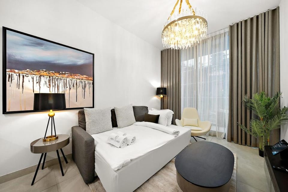 FIRST CLASS 1BR Luxury Comfort Prime Location Apartment in Dubai