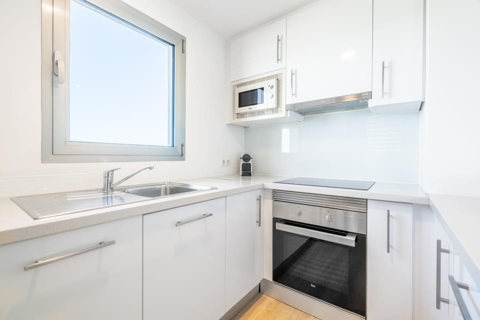 Kitchen or kitchenette, Living room