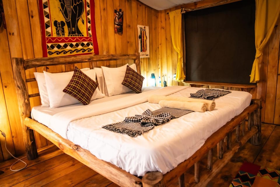 Maisha Serengeti Luxury Camp Luxury tent in Tanzania
