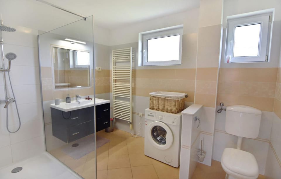 laundry, washing machine