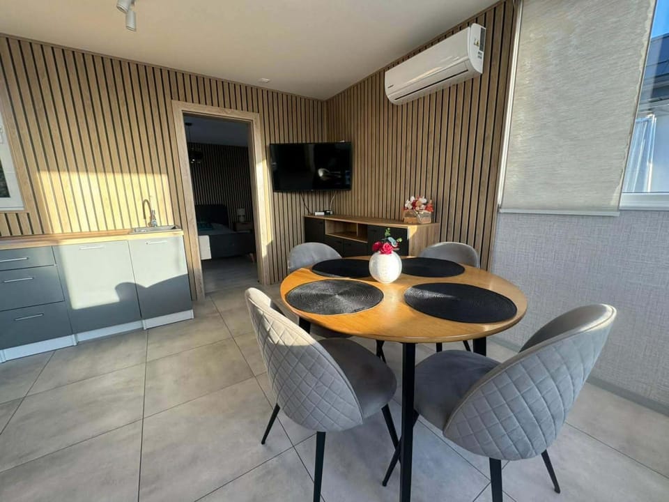 Tęczowy Domek 2 Balia z hydromasażem Apartment in West Pomeranian Voivodeship, Poland