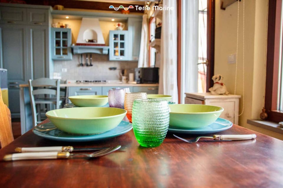 Il Torchio, Terre Marine Apartment in Province of Massa and Carrara