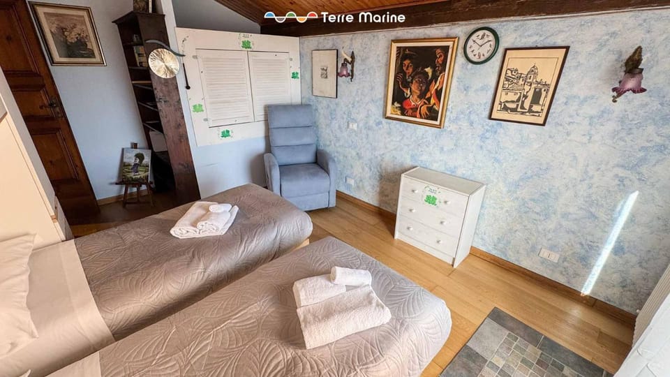 Il Torchio, Terre Marine Apartment in Province of Massa and Carrara