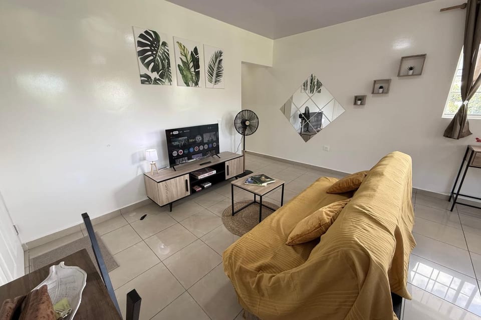 Manohiti apartment Easy Tahiti Stay Fast Wi-Fi Kitchen Terrace & carpark Apartment in Pape'ete