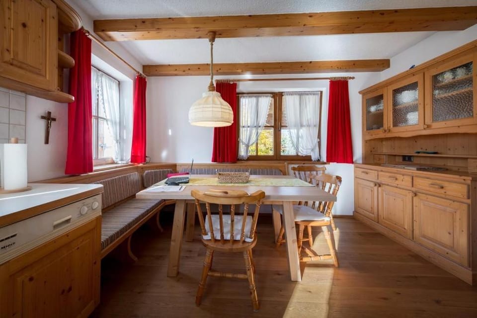 Ferienhaus-Pitztal House in Tyrol