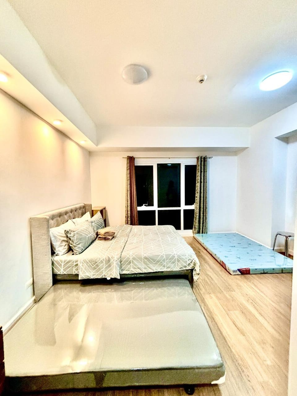 Condo In Abreeza for Family and Spacious Apartment in Davao City