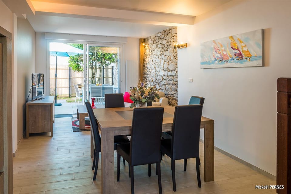 REF 391 LARMOR BEACH house near beach House in Ploemeur
