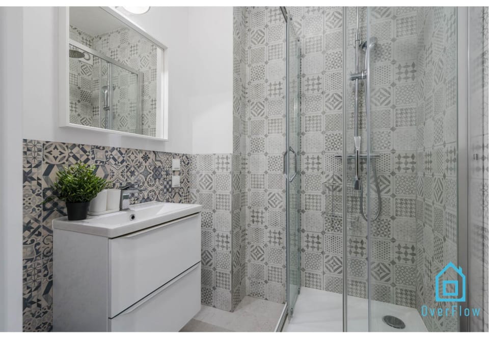 Earth Room - 15 min to Old Town Gdansk Vacation rental in Gdansk