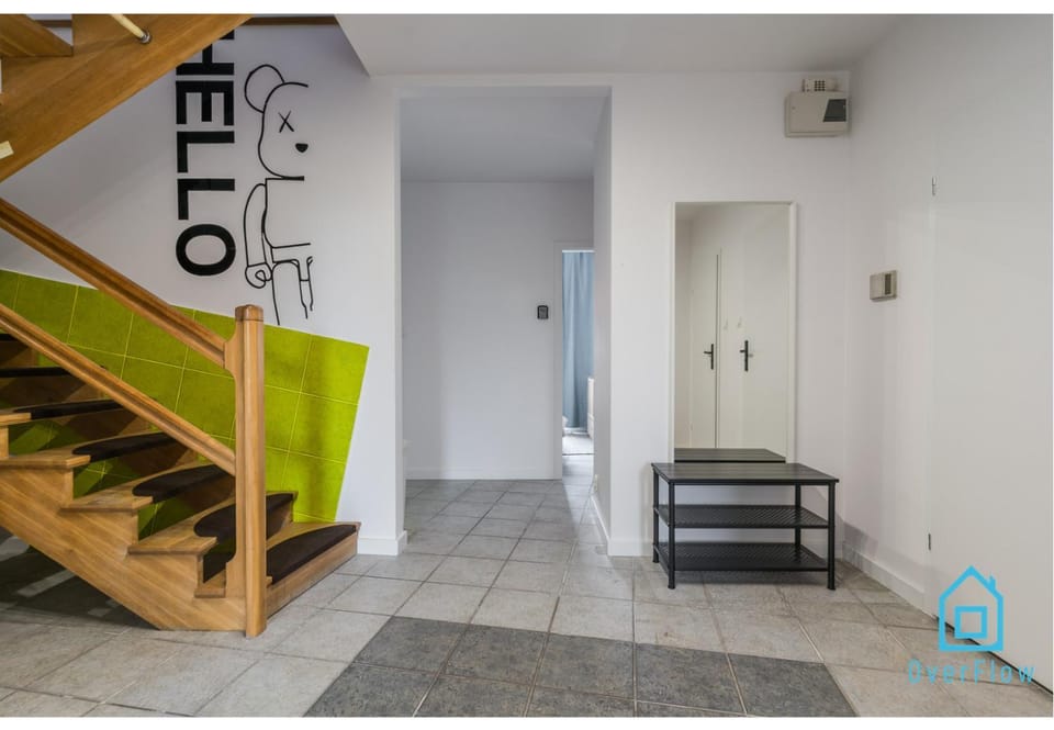 Uranus Room - 15 min to Old Town Gdansk Vacation rental in Gdansk